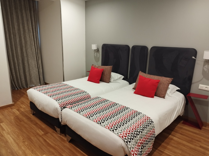 f90830ca2da5b5d7427577f9015a1546.jpg f90830ca2da5b5d7427577f9015a1546.jpg