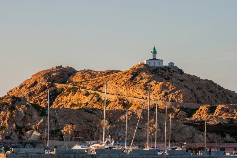 3676-o-gomez-ile-rousse-copier-47994