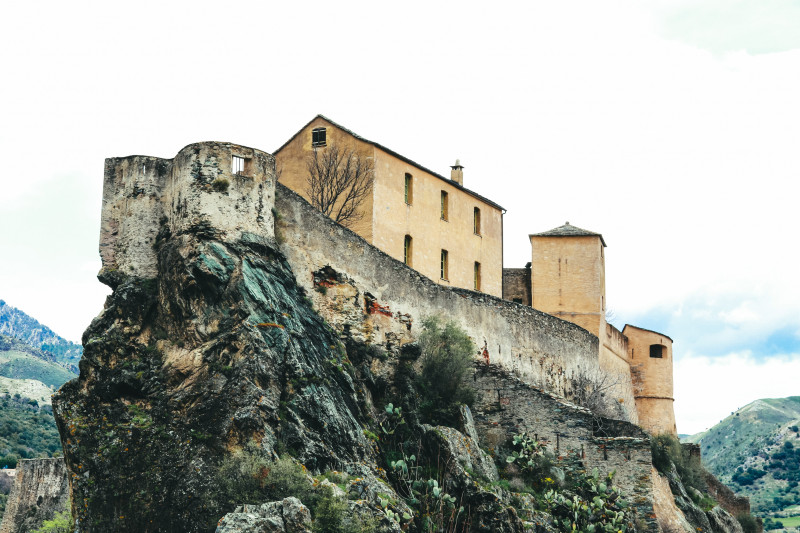 jametlene-reskp-v3yek3taj5g-unsplash-8001