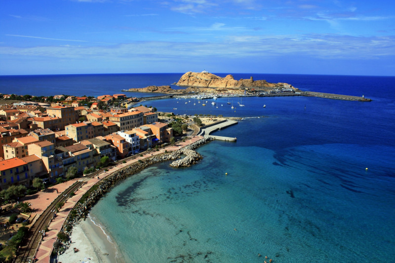 visite-ile-rousse-flyer-credit-photo-tonio-bassani-copier-48161
